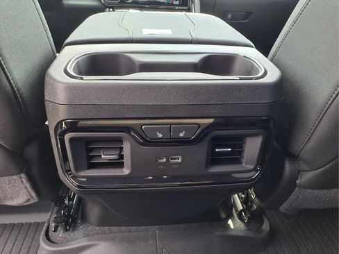 New 2026 GMC Sierra 1500 AT4 w/ AT4 Premium Package AWD/4WD image 23