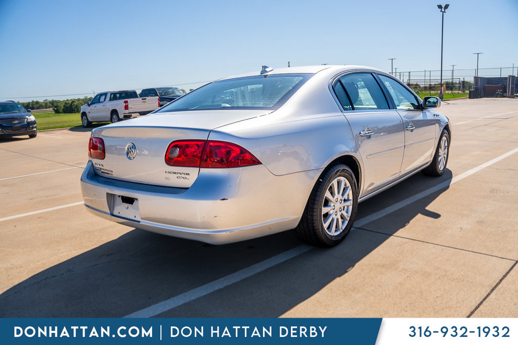 Used 2009 Buick Lucerne CXL FWD image 26