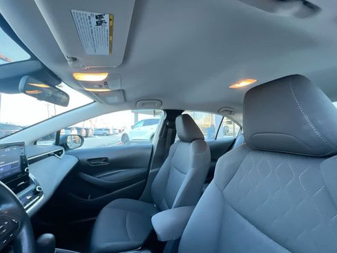 Used 2022 Toyota Corolla LE image 22