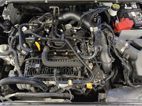 Used 2020 Ford Fusion SE FWD image 30