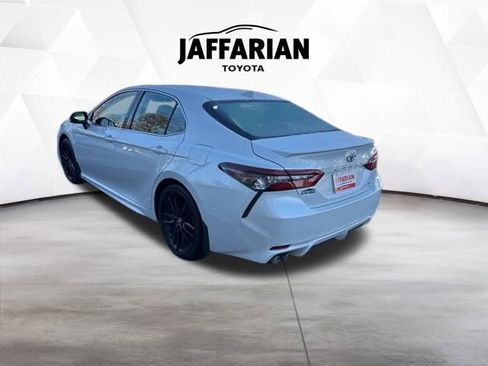 Used 2023 Toyota Camry XSE image 5