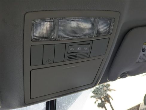 Used 2009 Toyota Venza image 21