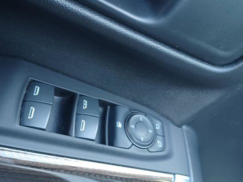 Used 2021 Chevrolet Silverado 1500 RST image 14