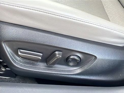 Certified 2022 Toyota Camry XLE image 19