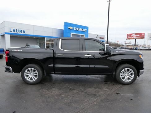 Certified 2025 Chevrolet Silverado 1500 LTZ w/ LTZ Premium Package image 4