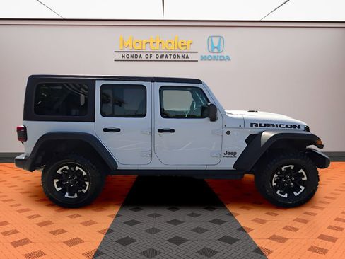 Used 2026 Jeep Wrangler Unlimited Rubicon AWD/4WD image 6