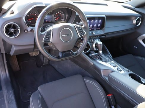 Used 2023 Chevrolet Camaro LT w/ Technology Package image 4