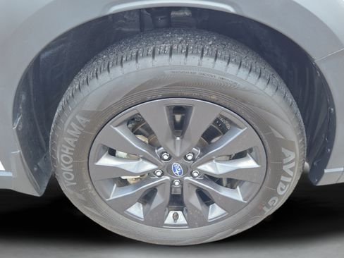 Used 2025 Subaru Outback Onyx Edition w/ Popular Package #2 AWD/4WD image 33