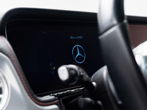 Used 2022 Mercedes-Benz G 550 image 13