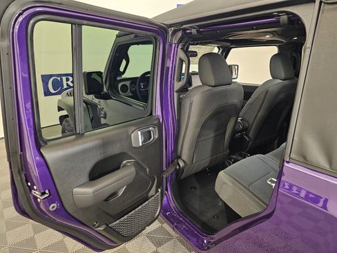 New 2026 Jeep Gladiator Sport image 37