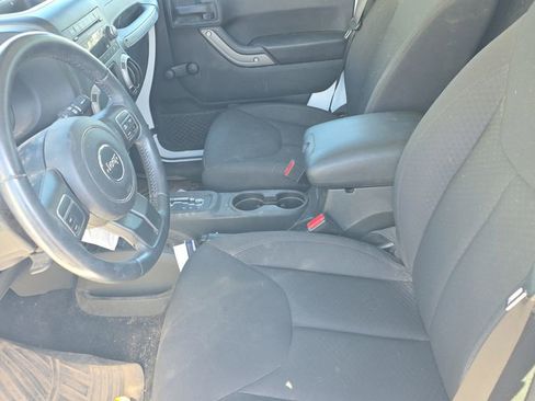 Used 2017 Jeep Wrangler Sport w/ Quick Order Package 24S AWD/4WD image 14