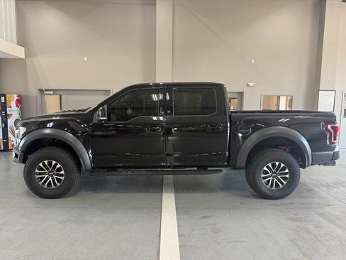 Used 2020 Ford F150 Raptor w/ Equipment Group 802A Luxury AWD/4WD image 1