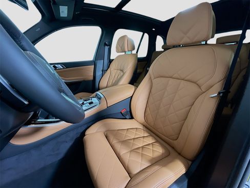 New 2026 BMW X5 xDrive50e w/ M Sport Package image 12