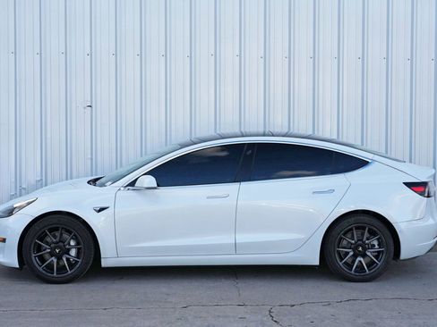 Used 2019 Tesla Model 3 Mid Range image 47
