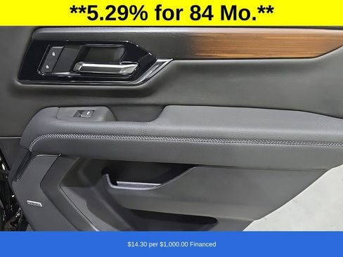 New 2026 GMC Yukon Denali w/ Denali Reserve Package AWD/4WD image 8