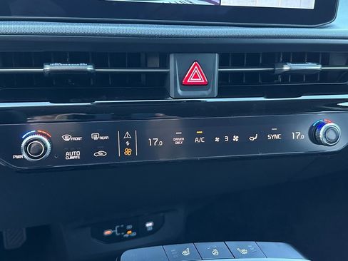 New 2025 Kia EV6 Light w/ Light LR Technology Package image 21