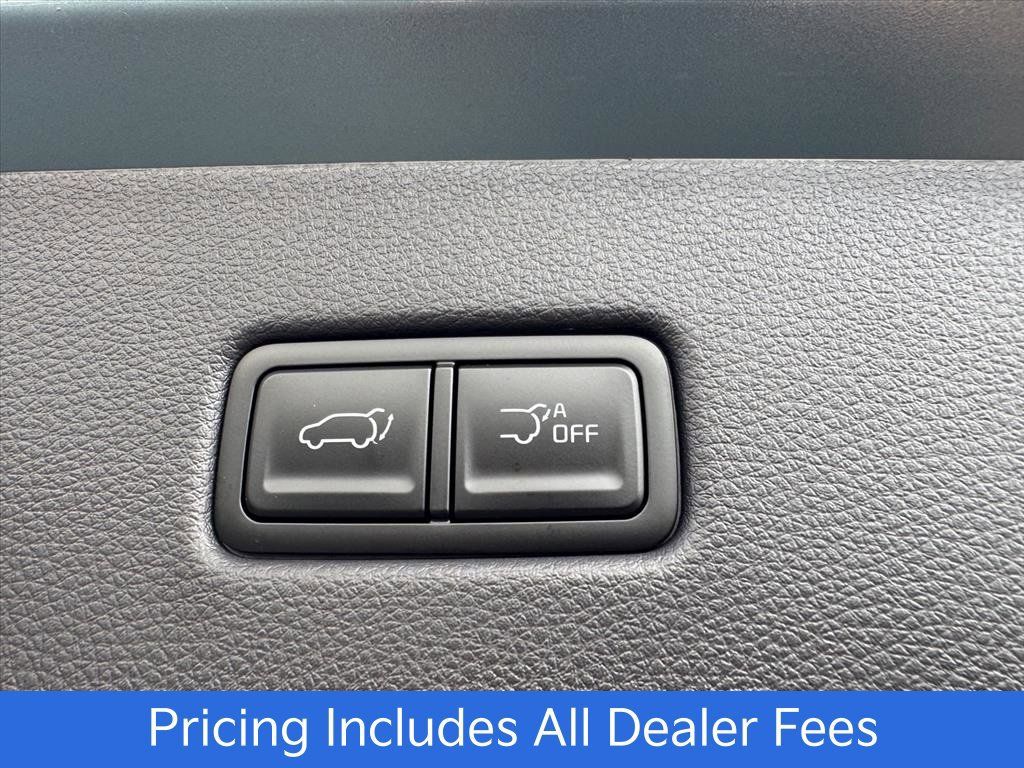 New 2027 Kia Carnival SX FWD image 8