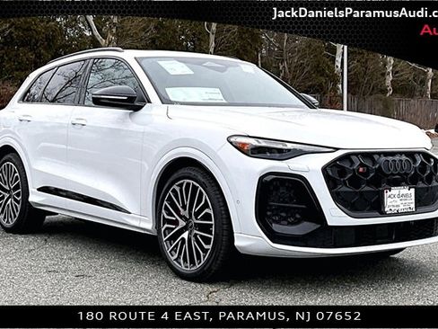 New 2025 Audi SQ5 Premium Plus image 2