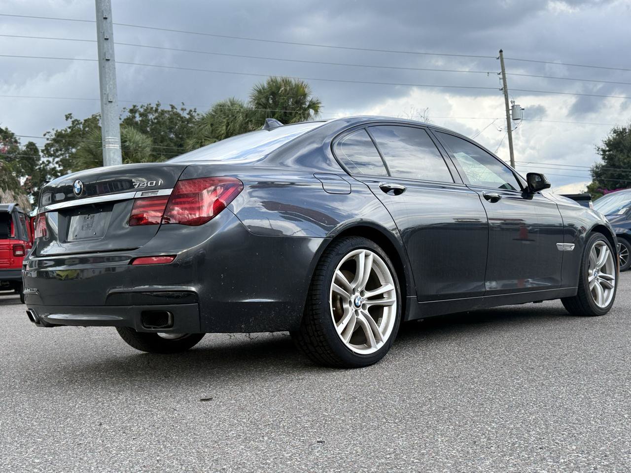 Used 2015 BMW 740i RWD image 7