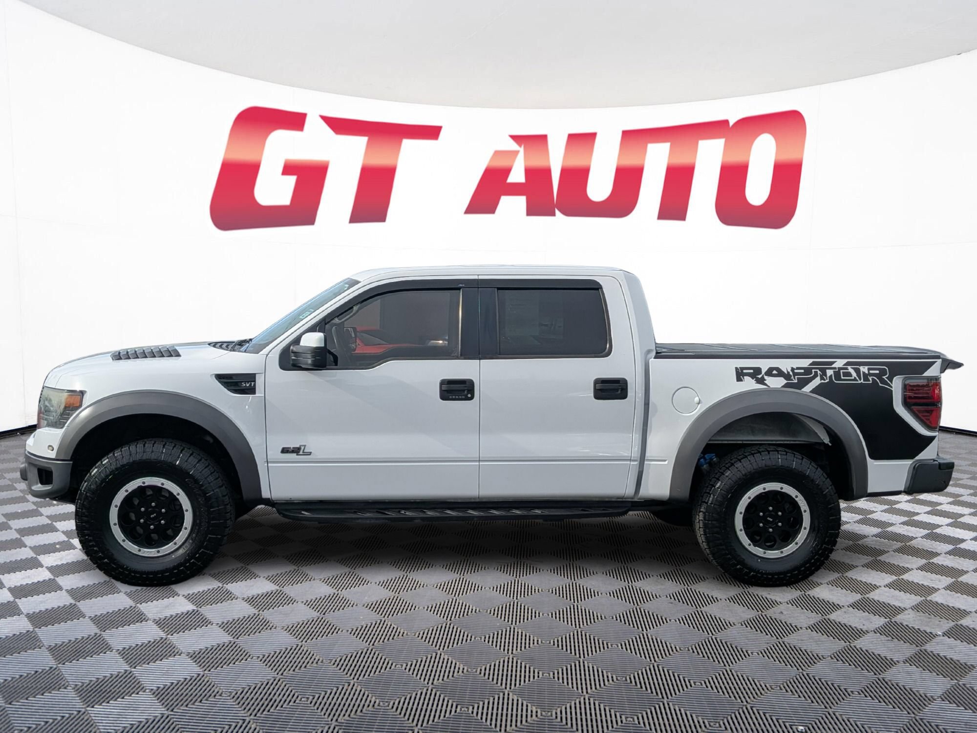 Used 2014 Ford F150 Raptor w/ Equipment Group 801A Luxury AWD/4WD image 3