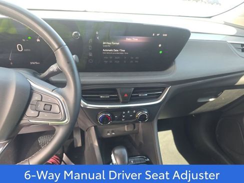 Used 2024 Buick Encore GX Preferred image 10