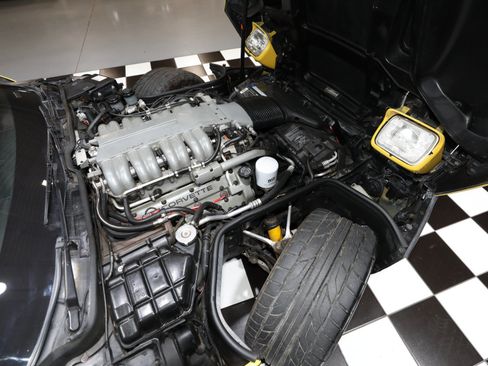 Used 1990 Chevrolet Corvette ZR-1 RWD image 70