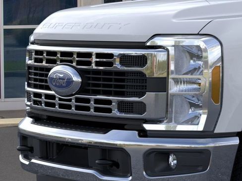 New 2026 Ford F350 XLT image 18