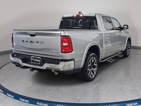 Used 2025 RAM 1500 Laramie AWD/4WD image 6
