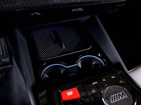 Used 2025 BMW M5 w/ Carbon Package image 47