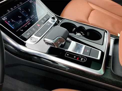 Certified 2023 Audi Q7 2.0T Premium w/ Convenience Package image 17