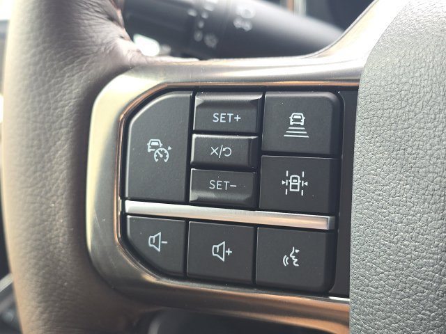 Used 2026 Ford F350 King Ranch w/ FX4 Off-Road Package AWD/4WD image 42