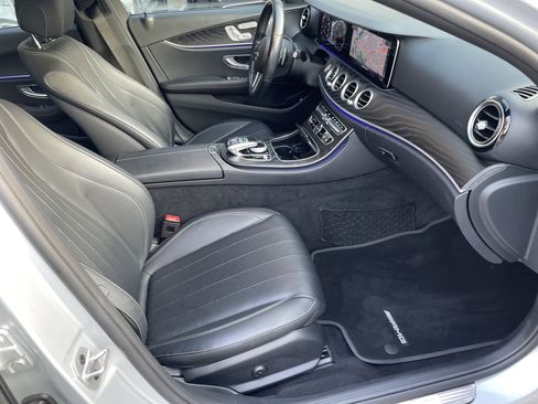 Used 2020 Mercedes-Benz E 450 4MATIC Sedan image 48