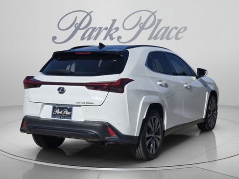 Certified 2024 Lexus UX 250h F Sport AWD/4WD image 5