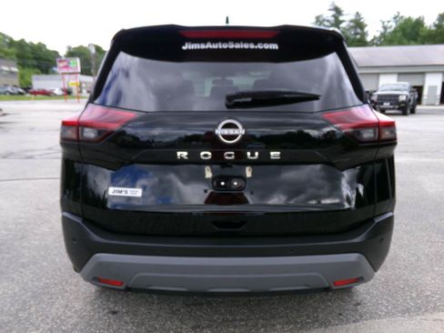 Used 2023 Nissan Rogue S FWD image 4