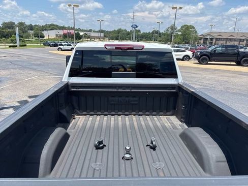 Used 2025 GMC Sierra 2500 AT4X w/ AT4X AEV Edition AWD/4WD image 5