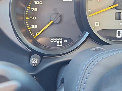 Certified 2025 Porsche 718 Cayman GT4 RS image 13