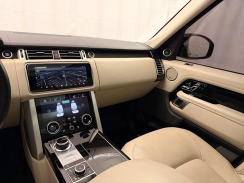 Used 2020 Land Rover Range Rover HSE AWD/4WD image 24