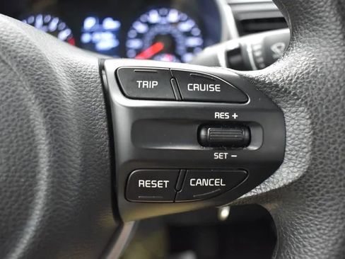 Used 2023 Kia Rio S image 22