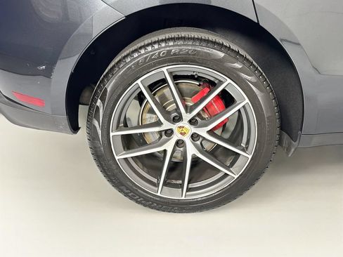 Used 2023 Porsche Macan S AWD/4WD image 34