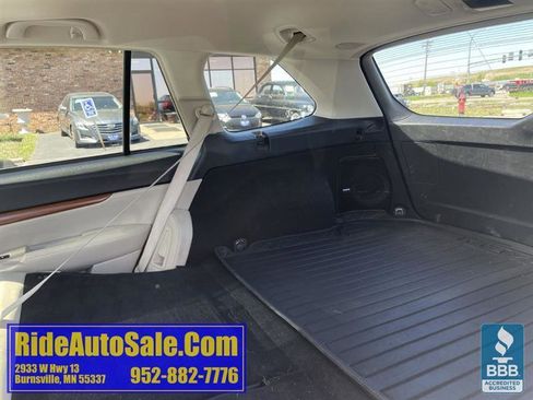 Used 2014 Subaru Outback 2.5i Limited w/ Moonroof Package AWD/4WD image 28