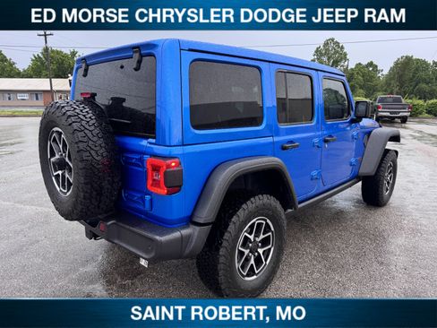 Used 2024 Jeep Wrangler Unlimited Rubicon w/ Technology Group AWD/4WD image 6