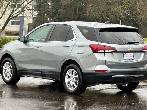 Used 2024 Chevrolet Equinox LT image 6