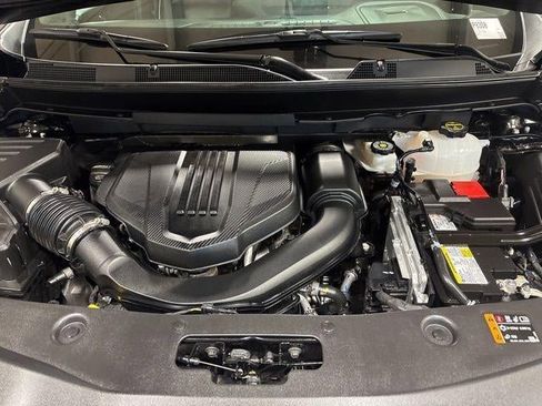 Used 2025 Buick Enclave Sport Touring image 31