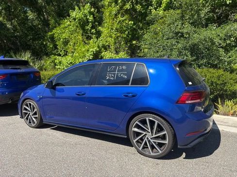 Used 2018 Volkswagen Golf R 4-Door AWD/4WD image 2