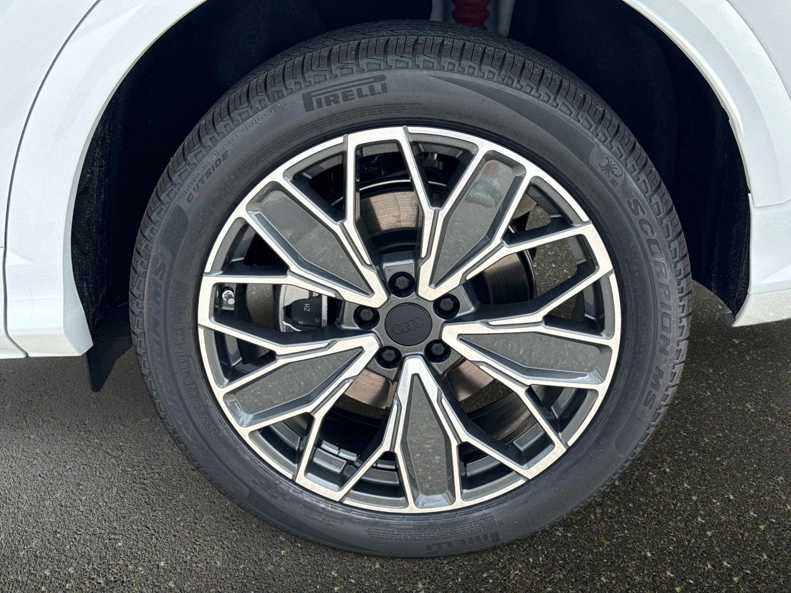 New 2026 Audi Q5 Premium Plus AWD/4WD image 9