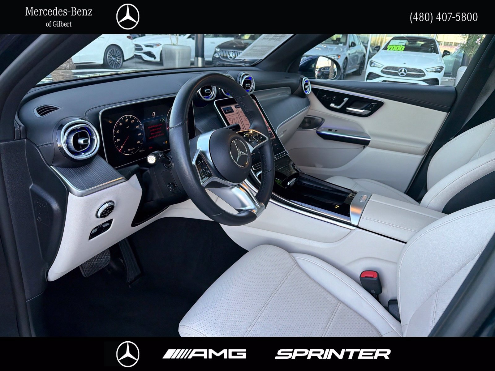 Used 2023 Mercedes-Benz GLC 300 4MATIC image 11