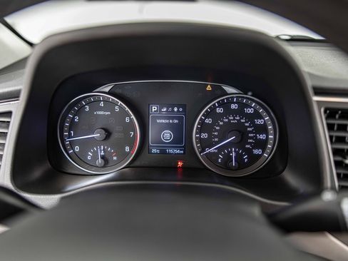 Used 2018 Hyundai Elantra Value Edition w/ Cargo Package image 14