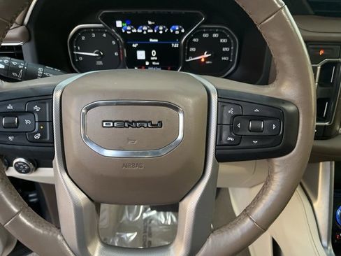 Used 2021 GMC Yukon Denali image 21