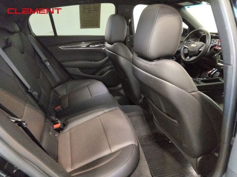 Used 2024 Cadillac CT5 V image 33