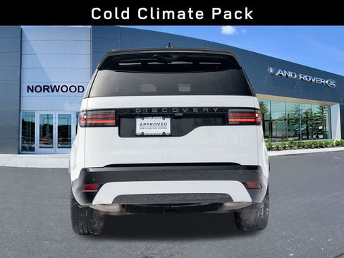 Certified 2024 Land Rover Discovery Dynamic SE image 5